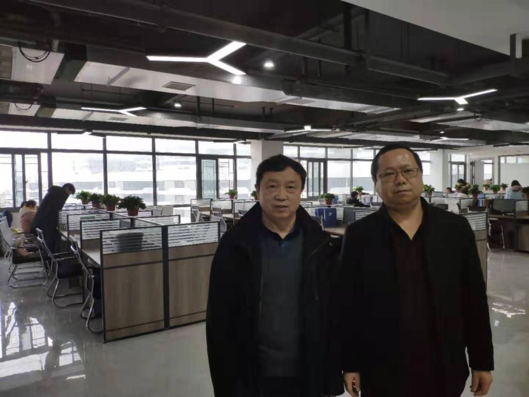 长沙市环境科学学会理事长蔡固平走访学会副理事长单位湖南佳蓝检测技术有限公司